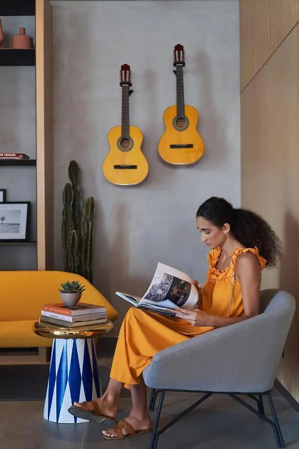Adagio Jumeirah Village Triangle Dubai Aparthotel
