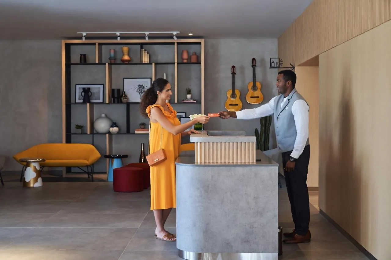 Adagio Jumeirah Village Triangle Dubai Aparthotel